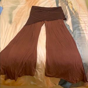 Leom Designs - Airy yoga pants